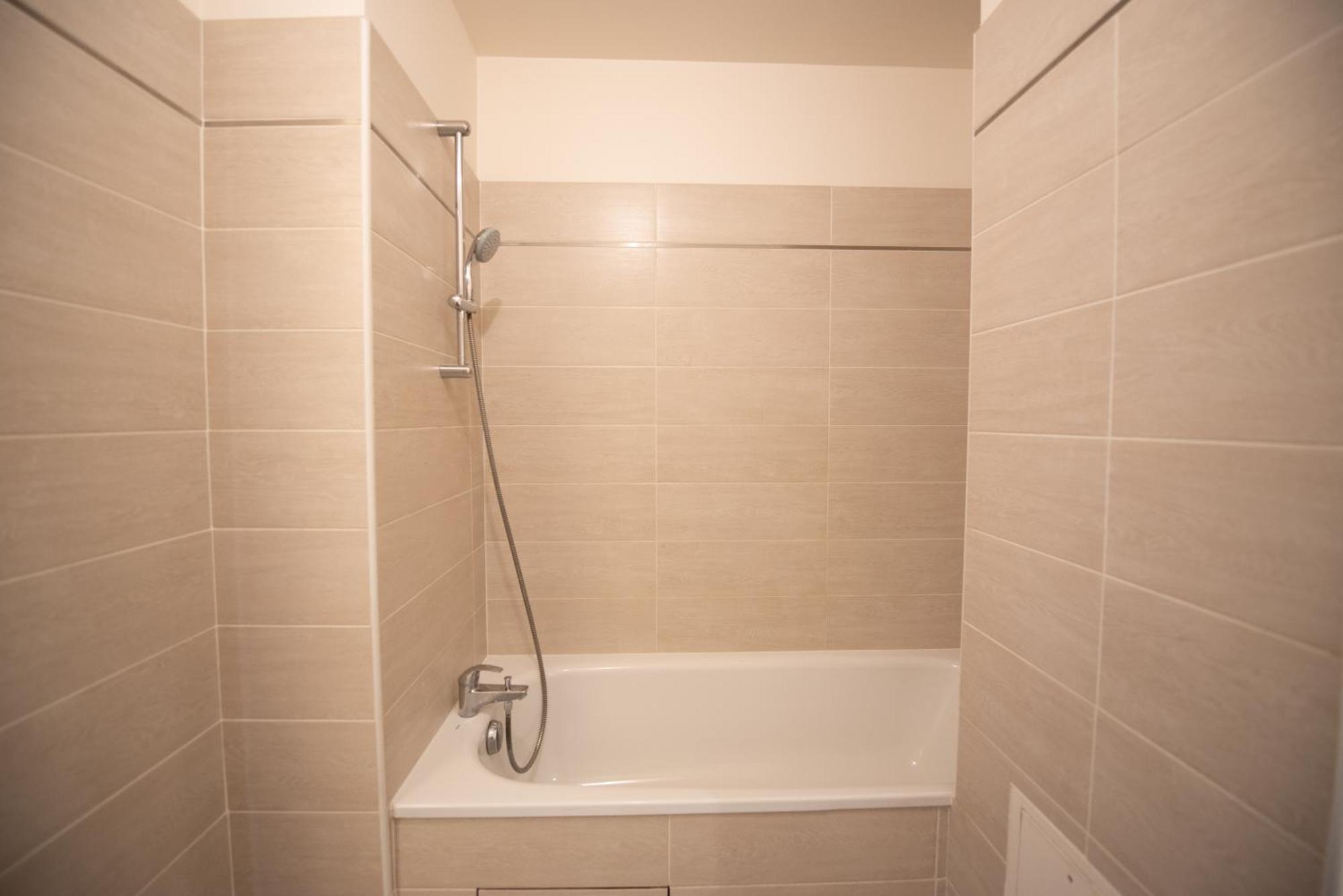 Appartements De 2 Ou 3 Chambres A 40 Minutes De Paris Courcouronnes Cameră foto